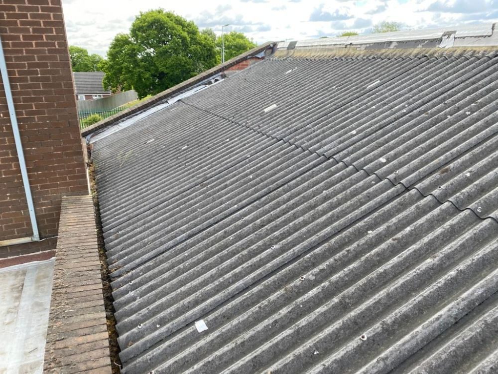 Existing roof before the works, Windmill Primary School, Beaconsfield, Telford TF3 1LG
